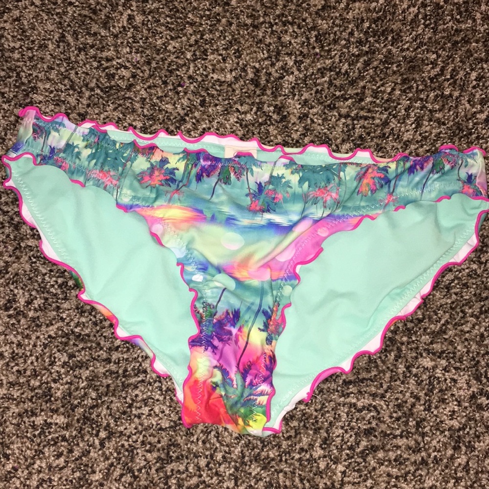 Beach bikini bottoms